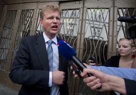 Na případu údajně pracuje Útvar pro odhalování organizovaného zločinu a jihomoravská kriminální policie pod dozorem žalobce Iva Ištvana.