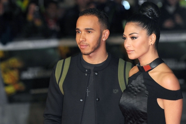 Lewis Hamilton a Nicole Scherzingerová v dobách, kdy tvořili pár. Lewis Hamilton a Nicole Scherzingerová v dobách, kdy tvořili pár.