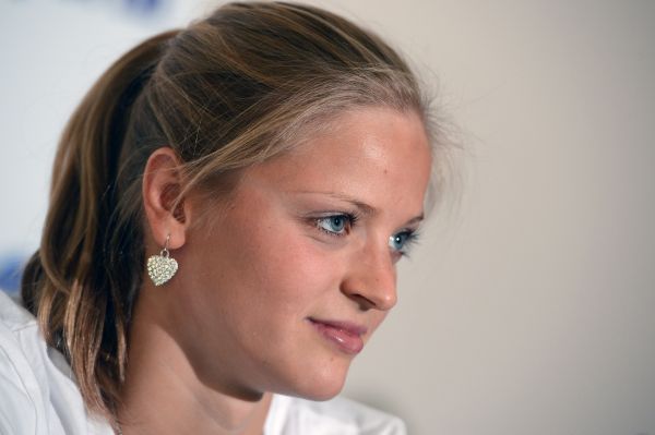Půvabná plavkyně Simona Baumrtová.
