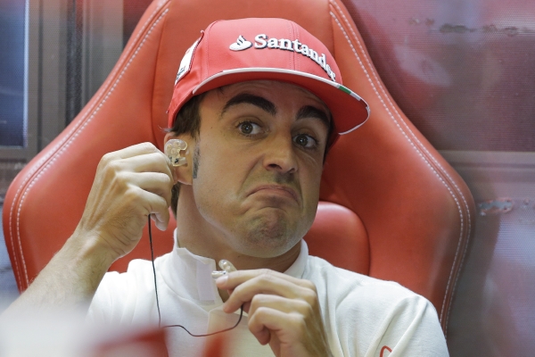 Fernando Alonso. Naštval skutečně svého šéfa, nebo bylo všechno trochu jinak.