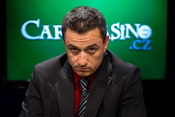Václav Rychtařík: Na pokerový festival do Pardubic dorazili hráči z 25 zemí. Pardubice jsou u nich zapsány dobře.