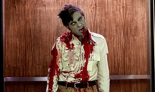 Letošní léto se politickými "zombíky" jen hemží (snímek z filmu Úsvit mrtvých).