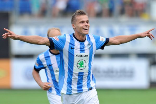  Autor druhého gólu Tomáš Fabián z Mladé Boleslavi .