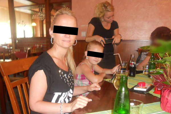 Matka Monika a její dcera Klára podlehly otravě.