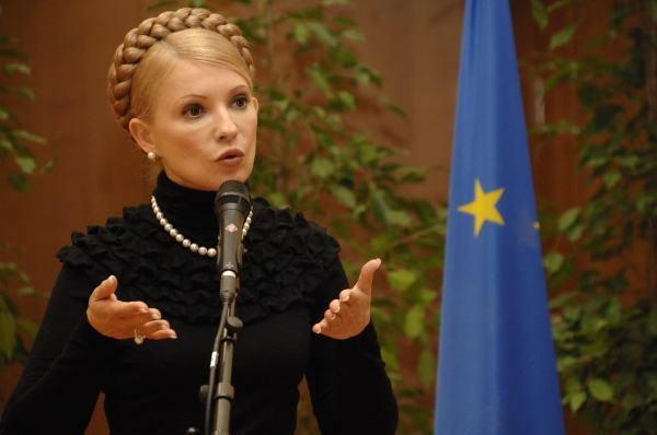 Tymošenková v době své politické "slávy". Na snímku v bruselské centrále EU.