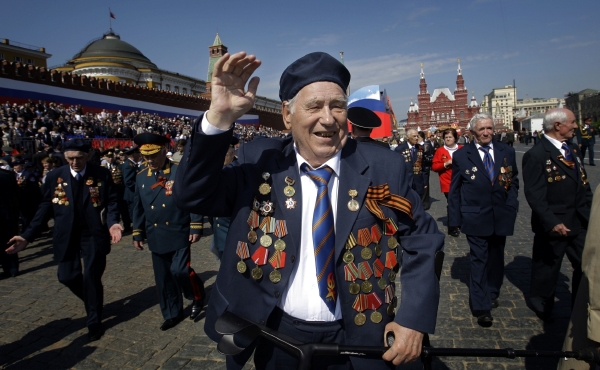 Ruští váleční veterání na Rudém náměstí roku 2010 (ilustrační foto).