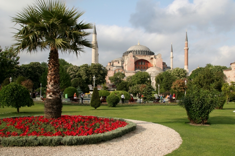 Chrám (mešita, muzeum) Hagia Sophia.