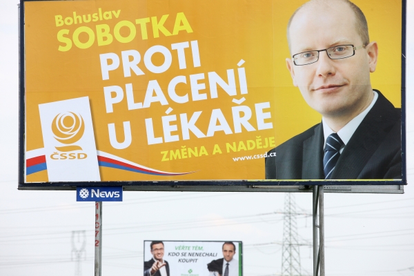 Ukázka z kampaňě před volbami v roce 2010. Ukázka z kampaňě před volbami v roce 2010.