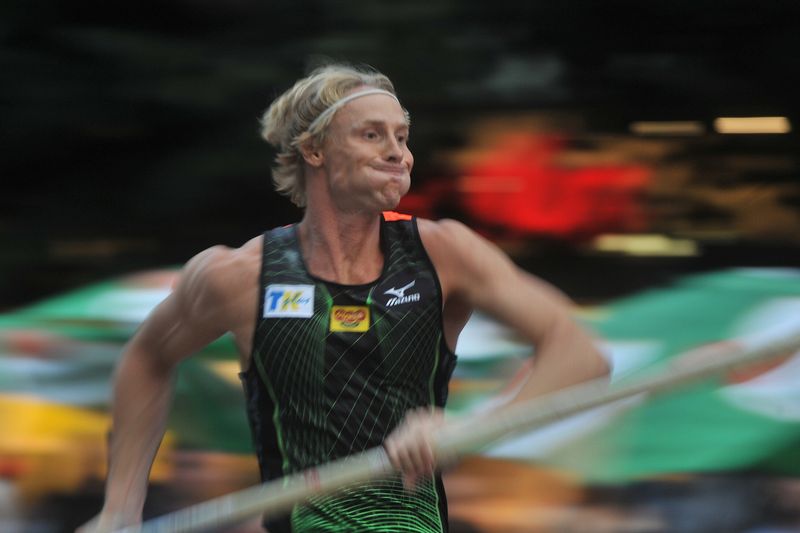 Neúspěšný tyčkař Michal Balner. Neúspěšný tyčkař Michal Balner.