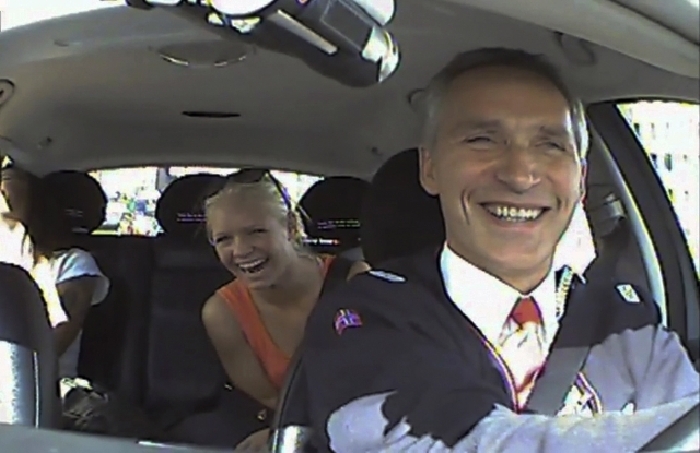 Jako taxikář by norský premiér asi umřel hlady. Jako taxikář by norský premiér asi umřel hlady.