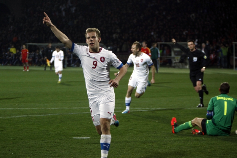 Útočník Matěj Vydra v dresu české reprezentace.