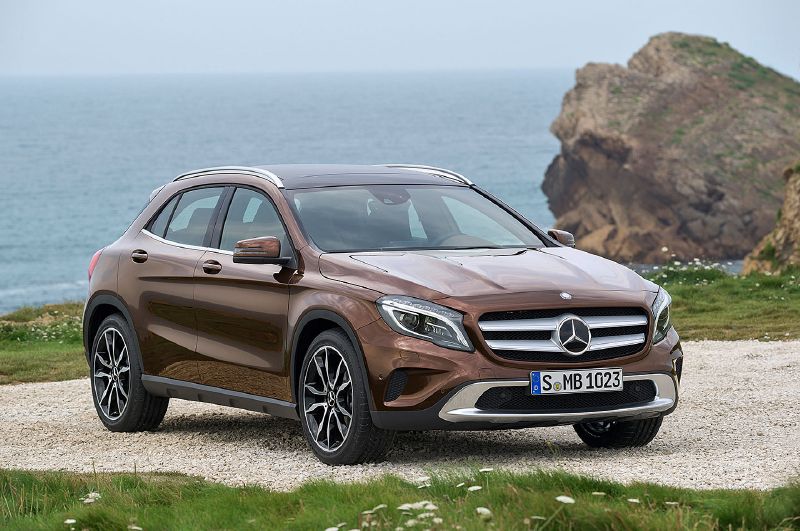 Mercedes-Benz GLA, nejmenší ze stuttgartských SUV.