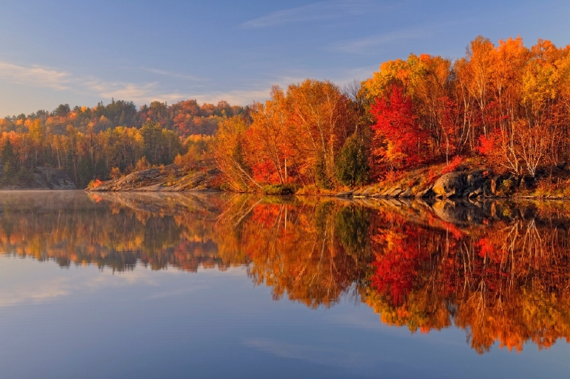 Jezero Simon, Ontario, Kanada. (Foto: Profimedia.cz/Don Johnston/All Canada Photos/Corbis)
