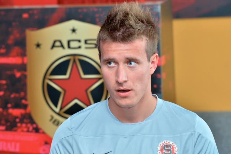 Fotbalista Lukáš Mareček podepíše se Spartou tříletou smlouvu.