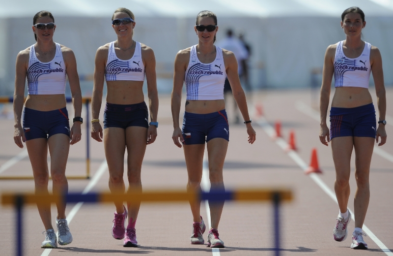 Česká štafeta v lehce pozměněné sestavě na úspěch z olympiády v Londýně nenavázala.