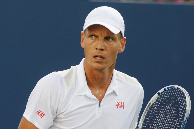 Tomáš Berdych si na turnaji Masters v Cincinnati zahraje čtvrtfinále proti wimbledonskému šampionovi Andymu Murraymu. Tomáš Berdych si na turnaji Masters v Cincinnati zahraje čtvrtfinále proti wimbledonskému šampionovi Andymu Murraymu.