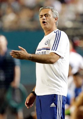 José Mourinho se vrátil do londýnské Chelsea.