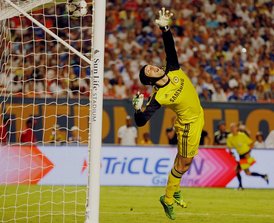 Petr Čech si opět vybojoval místo brankářské jedničky.