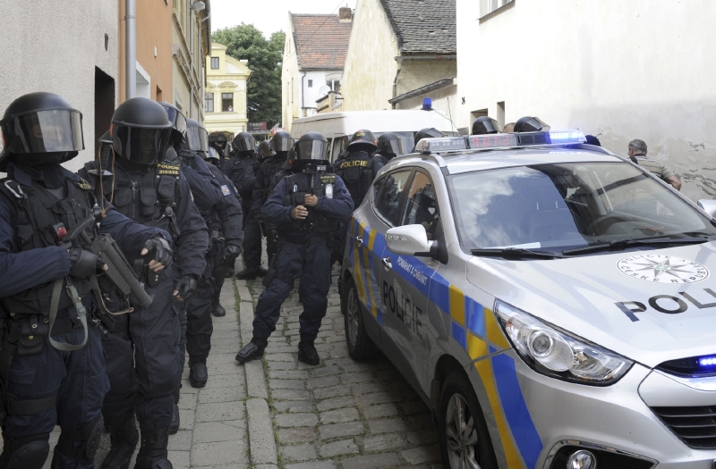 Na hladký průběh extremistického shromáždění dohlíží 350 policistů (ilustrační foto). Na hladký průběh extremistického shromáždění dohlíží 350 policistů (ilustrační foto).