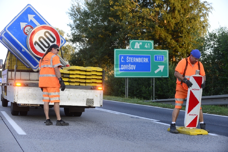 Nejfrekventovanější česká dálnice je na 14 hodin uzavřena.