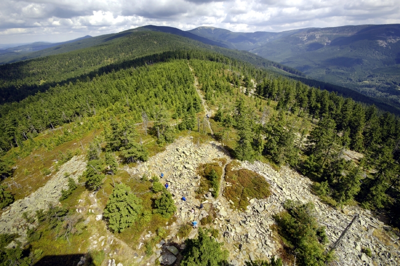 Pohled z rozhledny na Klepáči 1143 m.n.m. Pohled z rozhledny na Klepáči 1143 m.n.m.