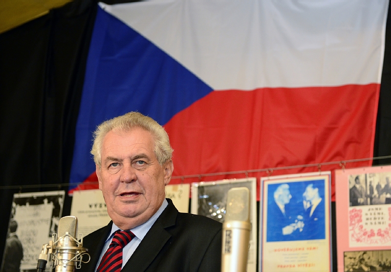 Já vím, že jsou to velmi tvrdá slova, dodal prezident.