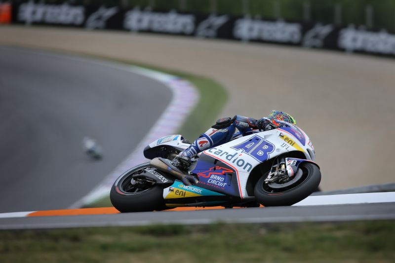 Motocyklista Karel Abraham.