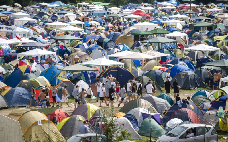 Festivalpark na letišti v Hradci Králové. Festivalpark na letišti v Hradci Králové.