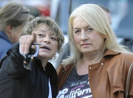 Režisérka Jitka Němcová (vlevo) a zpěvačka Zuzana Michnová.