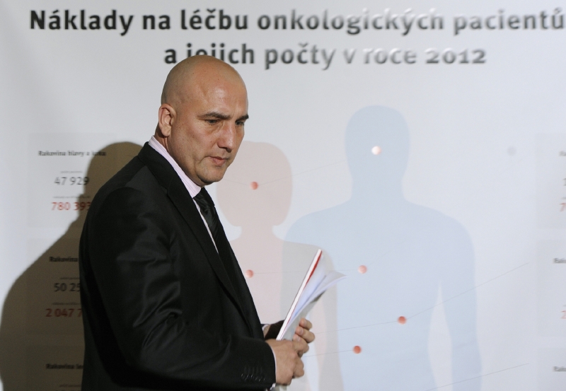 Ředitel VZP Zdeněk Kabátek v pondělí představí nabídku IZIP správní radě. Ředitel VZP Zdeněk Kabátek v pondělí představí nabídku IZIP správní radě.