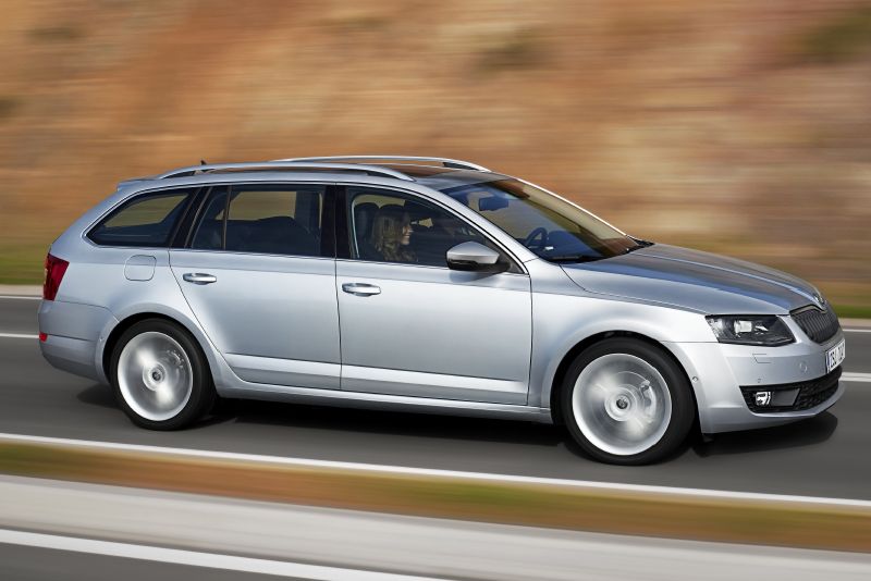 Škoda Octavia Combi třetí generace se na trhu teprve rozjíždí.