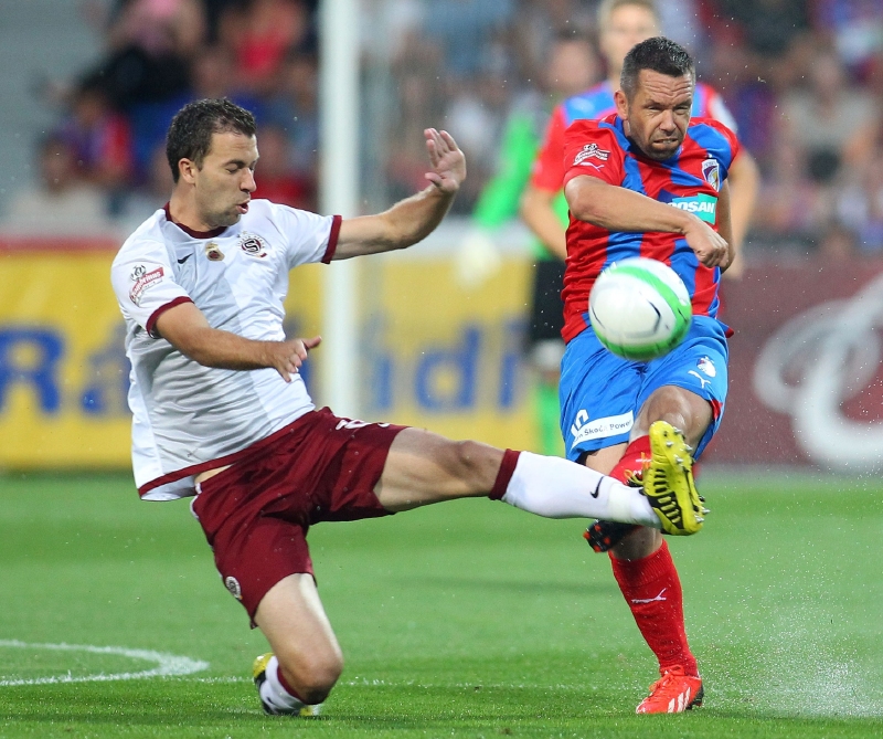 Fotbalisté Sparty a Plzně mají nejen nejvíc bodů v lize, ale i nejvyšší počet fanoušků na Facebooku.