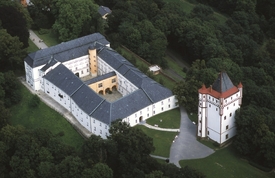 Hradec nad Moravicí.