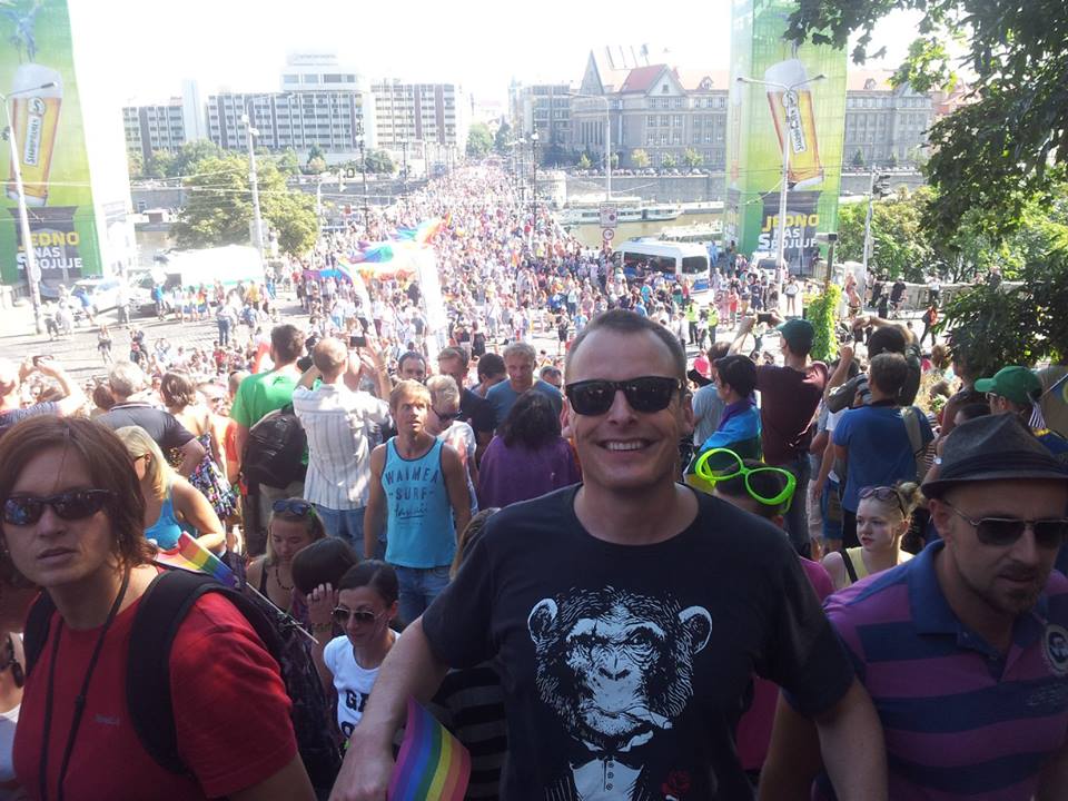 Viktor Paggio na Prague Pride.