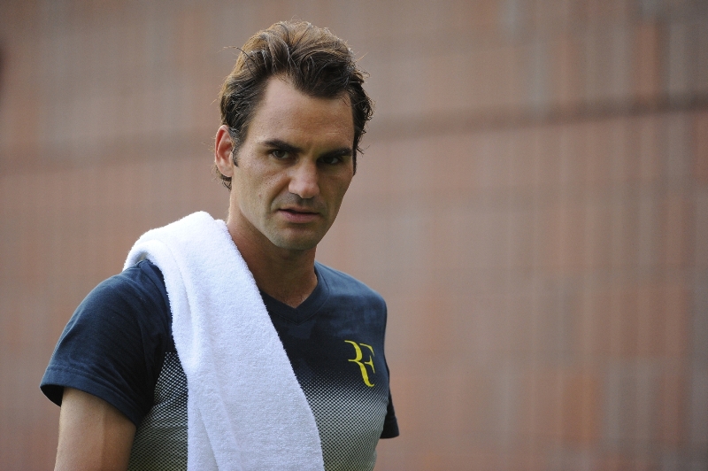 Roger Federer zatím proplouvá turnajem bez problémů. Roger Federer zatím proplouvá turnajem bez problémů.