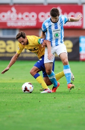 Ondřej Kúdela (vpravo) z Boleslavi a Milan Matula z Teplic.