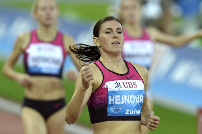 Mistři světa Vítězslav Veselý a Zuzana Hejnová byli nominováni na ocenění pro nejlepšího atleta a atletku Evropy za letošní rok. 