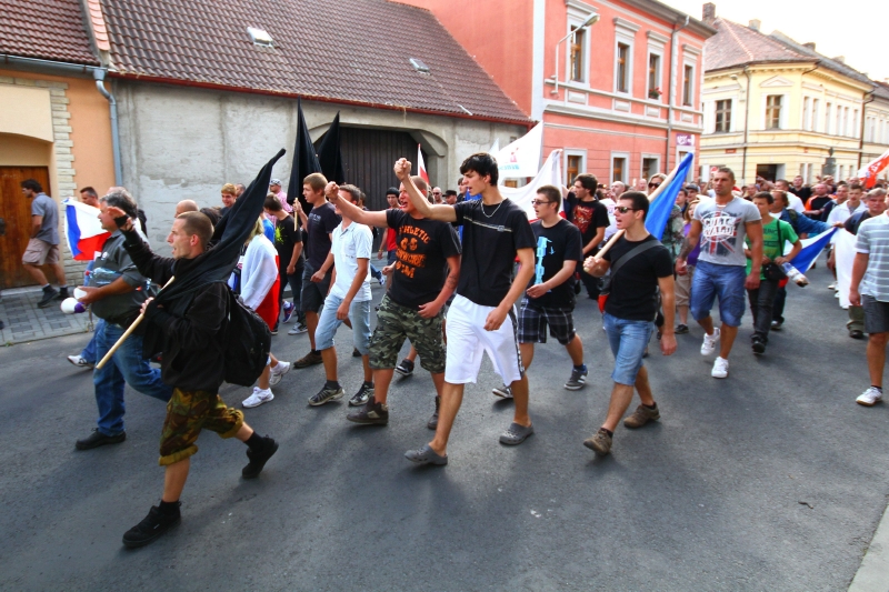Protiromská demonstrace v Duchcově. Protiromská demonstrace v Duchcově.