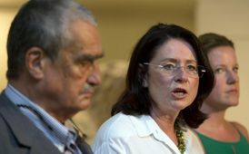 Karel Schwarzenberg (TOP 09) a Miroslava Němcová (ODS).