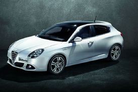 Alfa Romeo Giulietta se dočkala drobného faceliftu.