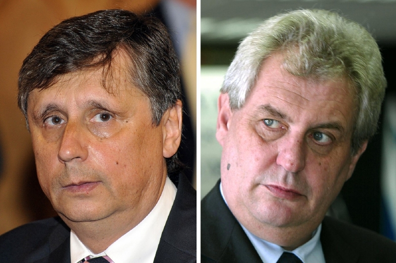  Jan Fischer (vlevo) a Miloš Zeman.