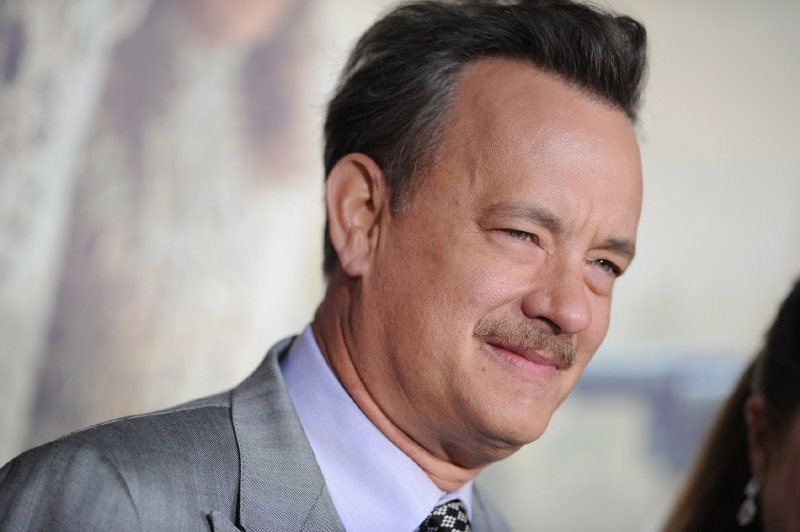 Tom Hanks zasedl v porotě. A fanynka mu byla v patách.