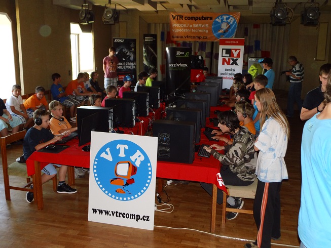 LYNX LAN Tour