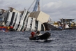 Costa Concordia ztroskotala v lednu 2012, při nehodě zahynulo 32 lidí.
