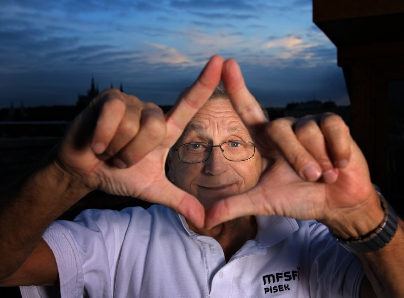 Režisér Jiří Menzel. Režisér Jiří Menzel.