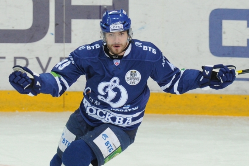 Hokejový útočník Jakub Petružálek.