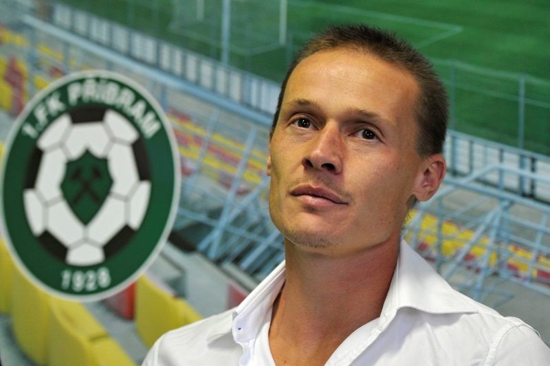 Tomáš Zápotočný se vrátil zpět do mateřské Příbrami. Tomáš Zápotočný se vrátil zpět do mateřské Příbrami.