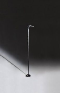 Denovo: Tango walking Cane - hůl, která stojí sama.