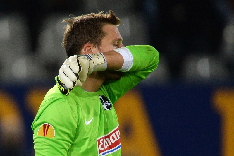 Čisté svědomí neměl ani gólman Freiburgu Oliver Baumann.