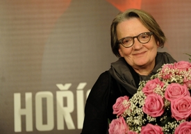 Režisérka na premiéře filmu Hořící keř.